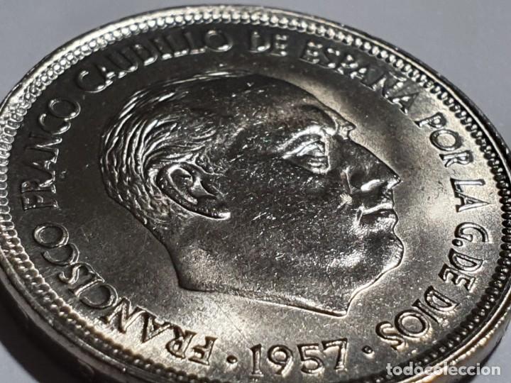 Monedas Franco: Moneda 50 pesetas 1957 *58 - EBC - Foto 9
