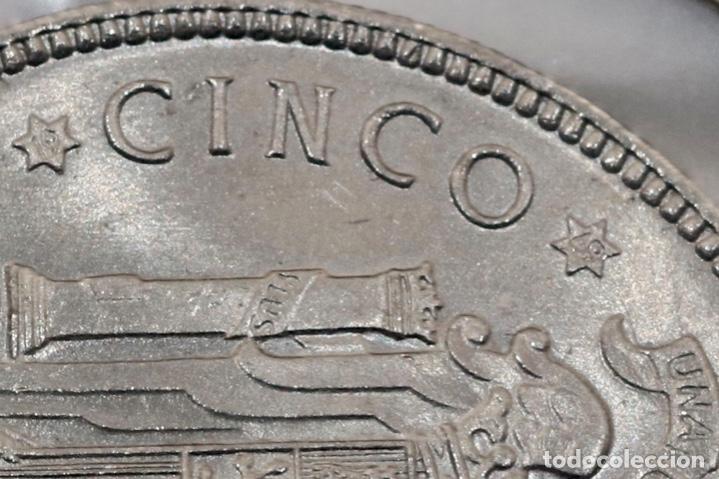 Monedas Franco: LOTE DE 2 MONEDAS SIN CIRCULAR, 1949 - Foto 9