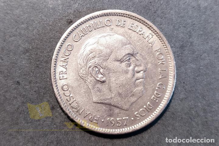Monedas Franco: Moneda de 25 Pesetas - 1957 *66 - Foto 5