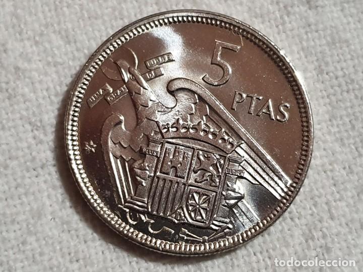 Monedas Franco: Moneda 5 pesetas 1957 *75 - SC - Foto 1