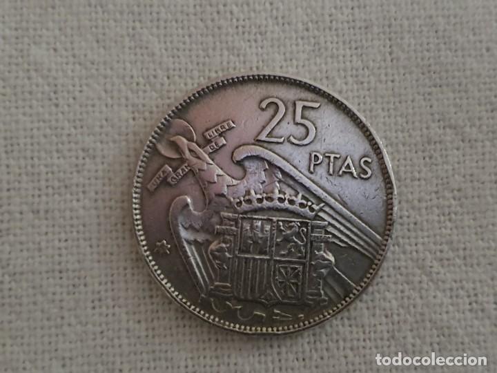 Monedas Franco: 25 pesetas 1957 *67 - EBC/EF - Foto 1