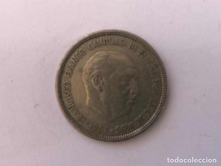 Monedas Franco: 5 pesetas 1957*58 - Foto 1