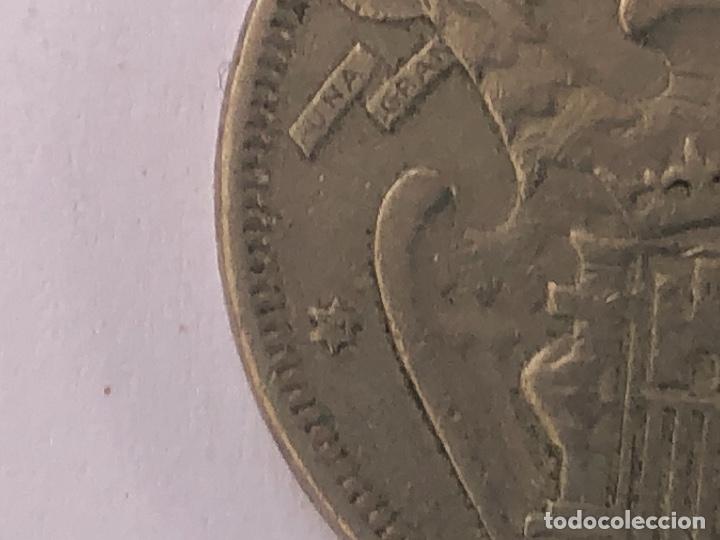 Monedas Franco: 5 pesetas 1957*58 - Foto 3