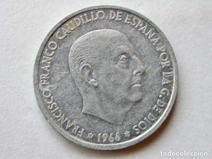 Monedas Franco: MONEDA 50 C&Eacute;NTIMOS DE 1966 ESTRELLA 73 (18) - Foto 1