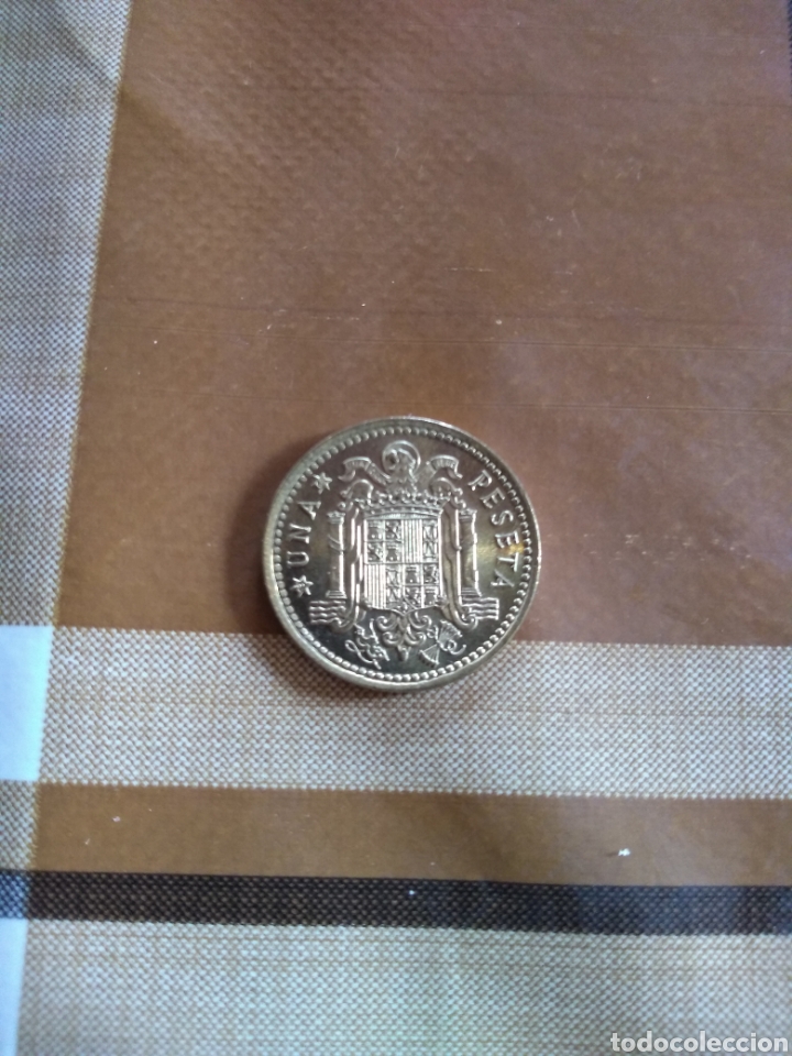Monedas Franco: Moneda 1 peseta 1966 *19-68 SC - Foto 1