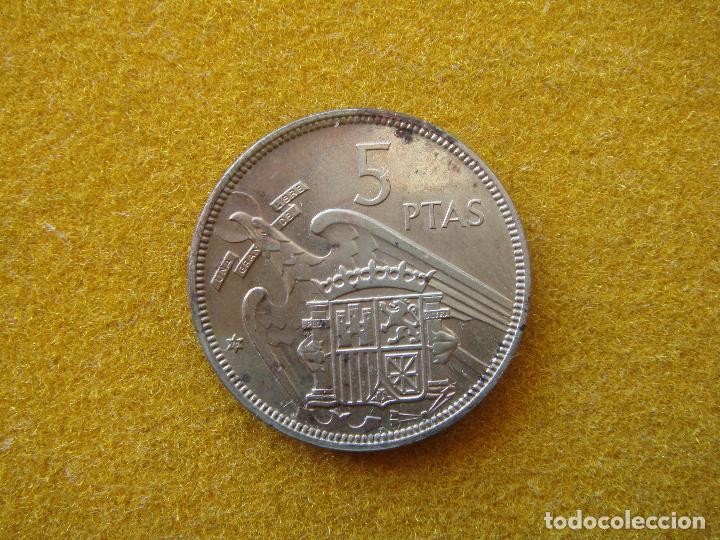 Monnaies Franco: 5 pesetas 1957 (*70) _ SIN CIRCULAR _ Francisco Franco _ Espa&ntilde;a