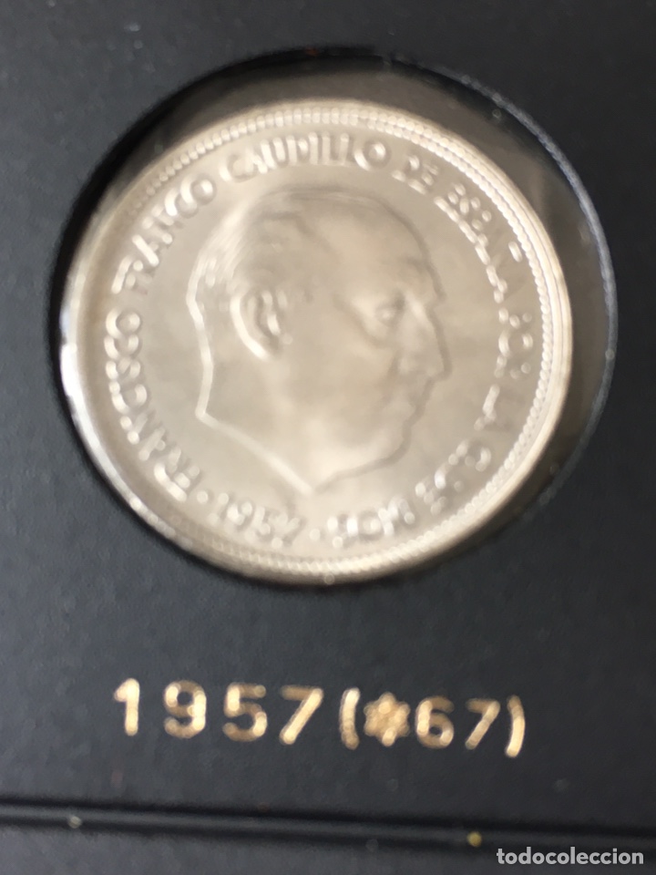 Moedas Franco: 25 pesetas 1957 (67) SC