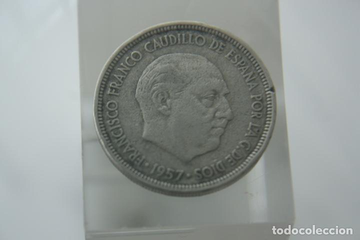 M&uuml;nzen unter Franco: NMONEDA 5 PESETAS 1957 *58 SEGUN FOTO