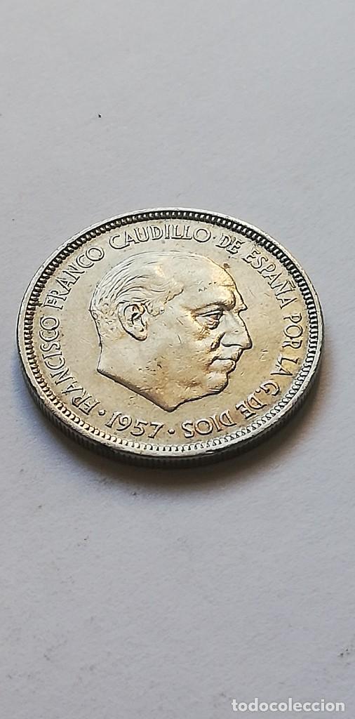Monedas Franco: 5 pesetas 1957 estrella 75