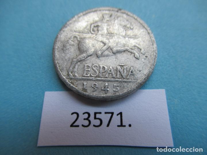 Monedas Franco: Franco, 5 c&eacute;ntimos 1945 - Foto 1