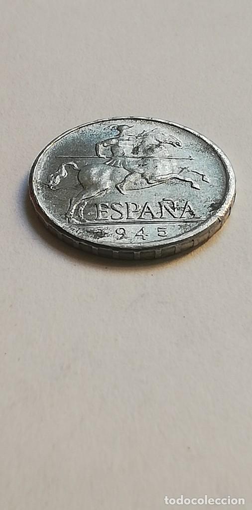 Monedas Franco: MONEDA 5 CENTIMOS 1945 - Foto 1