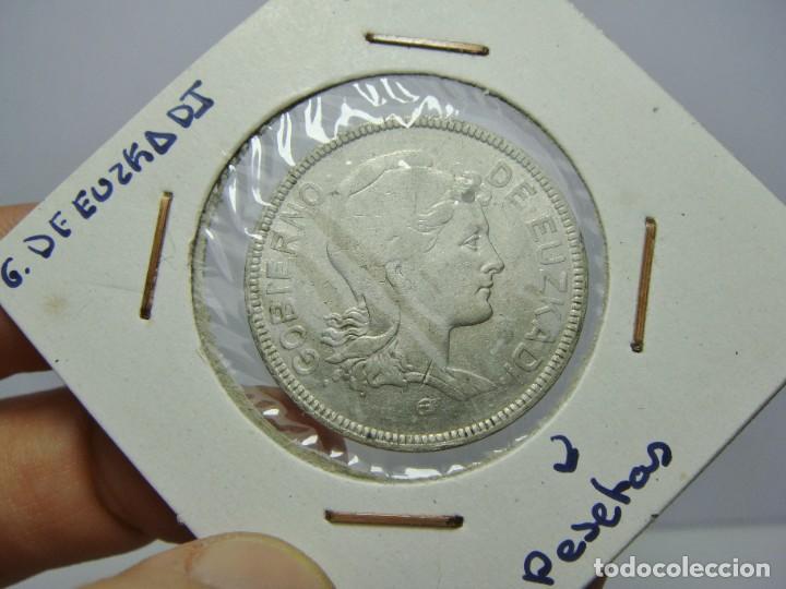 Monedas Franco: 2 Pesetas. Gobierno de Euskadi. 1937. - Foto 2