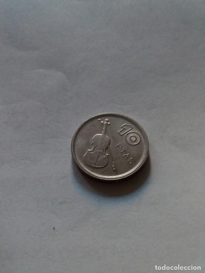 Monedas Franco: MONEDA de 10 pesetas a&ntilde;o 1994 sin circular - Foto 2