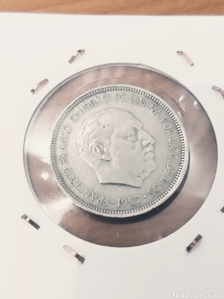 Monedas Franco: 5 Ptas 1957 *75 lee Plus Ultra - Foto 3