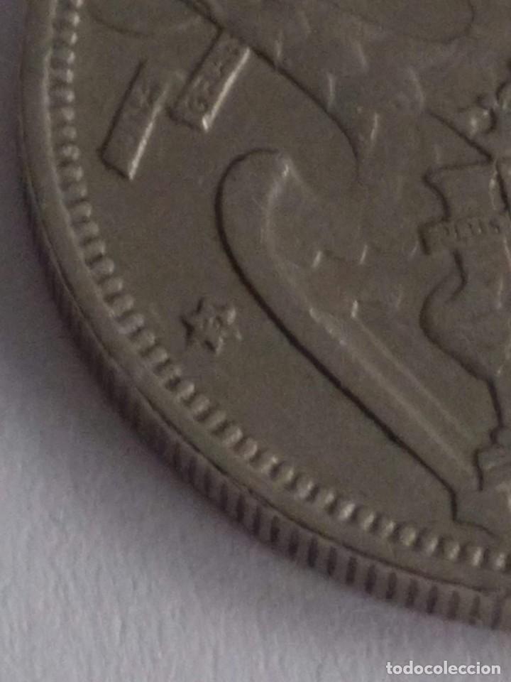 Monedas Franco: 5 pesetas 1957 *70 - Foto 5