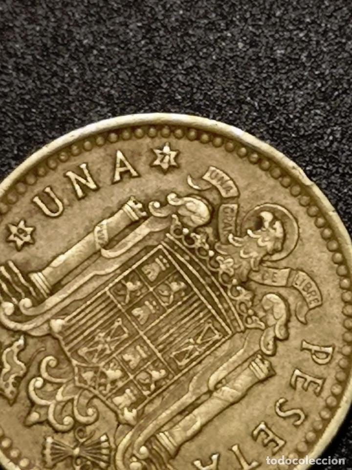 Monedas Franco: 1 PESETA 1966 ESTRELLA 71 * - Foto 2