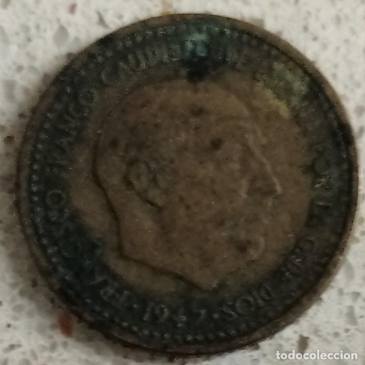 Monedas Franco: MONEDA DE 1 PTA. DE 1947. ESTRELLA CON 54 - Foto 2