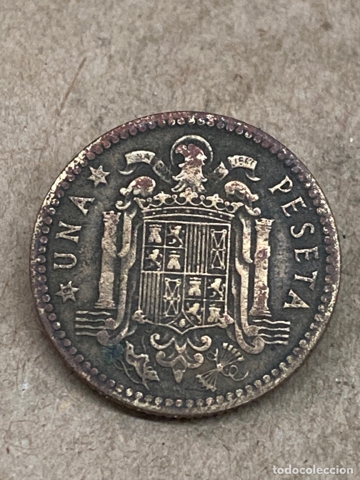 Monedas Franco: Moneda de una pesetas 1947 E49 - Foto 2