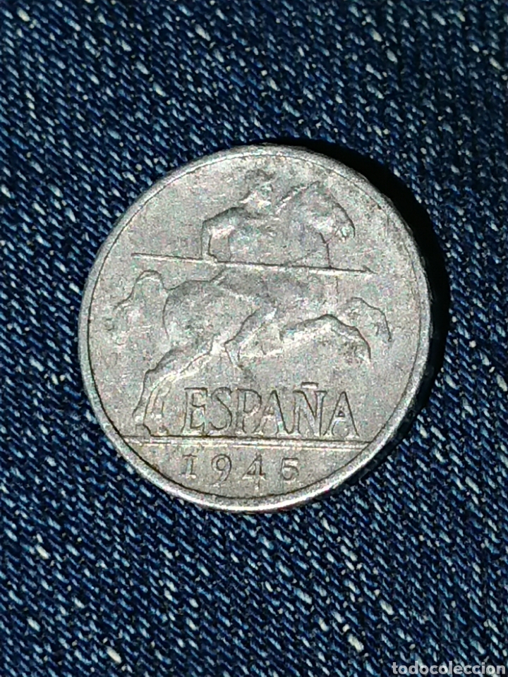 Monedas Franco: Moneda de 5 Centimos 1945 Francisco Franco - Foto 1
