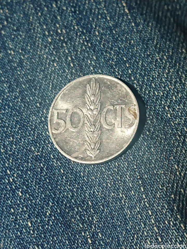Monedas Franco: Moneda de Franco de 50 Centimos. *67 - Foto 2