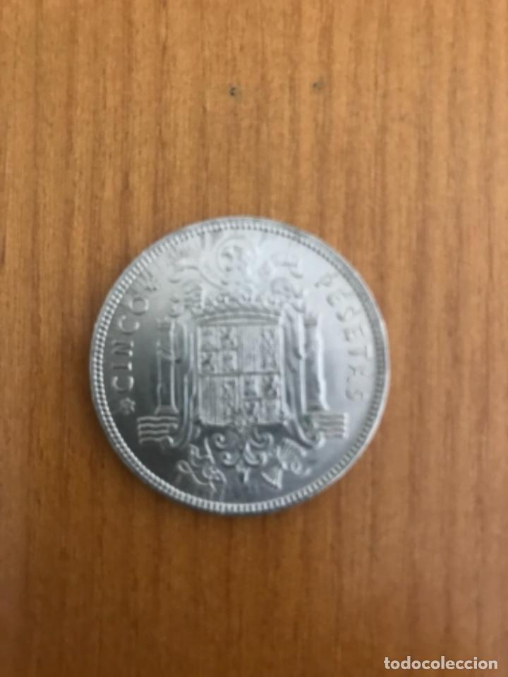 Monedas Franco: Moneda de cinco pesetas de Franco - Foto 1
