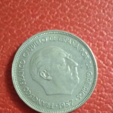 Monedas Franco: MONEDA 25 PTAS FRANCO 1957 BUEN ESTADO.. Lote 301653658