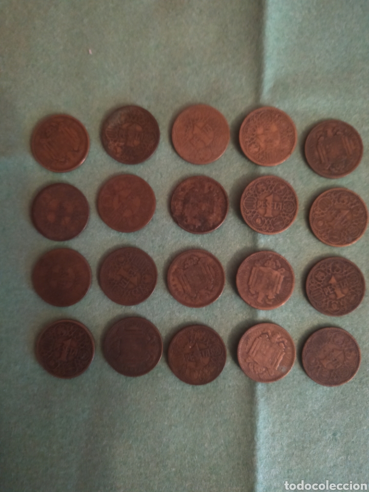 Monedas Franco: Lote de 20 monedas de 1 peseta año 1944 - Foto 1 - 303578858