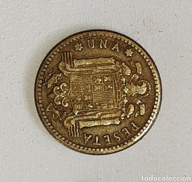 Monedas Franco: Moneda de una peseta de 1947 - Foto 2