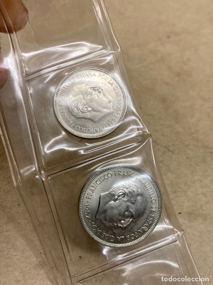 Monedas Franco: 2 monedas de 25,5 pesetas 1957 E68 - Foto 1