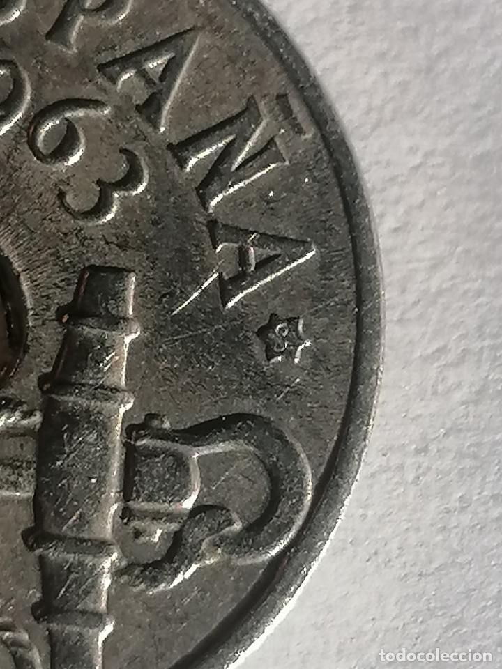 Monedas Franco: MONEDA 50 CENTIMOS 1963, ESTRELLAS 19 - 65 - Foto 3