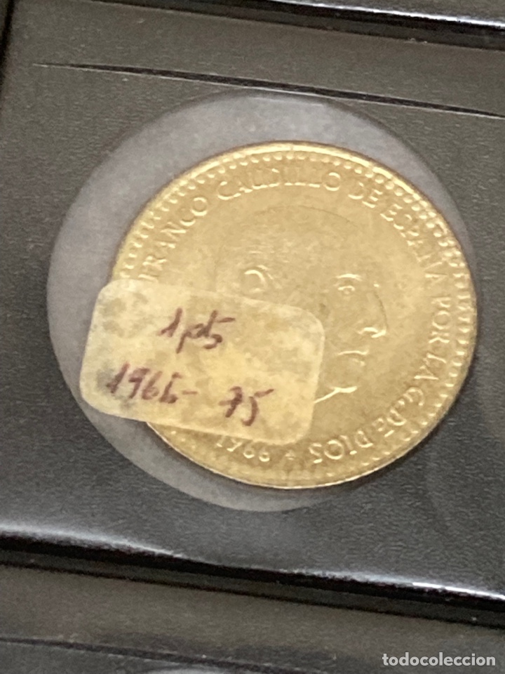 Monedas Franco: 30 monedas una pesetas 1966 E75 - Foto 3