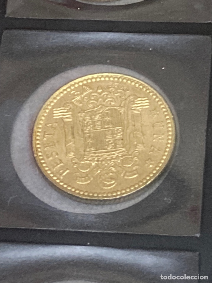 Monedas Franco: 30 monedas una pesetas 1966 E75 - Foto 7