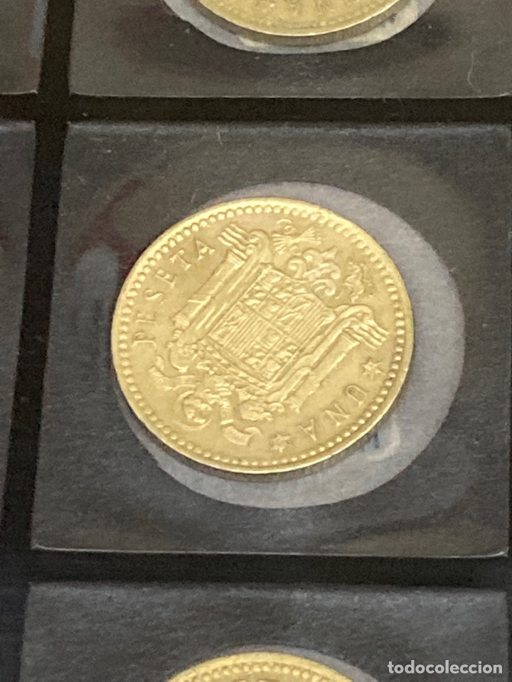 Monedas Franco: 30 monedas de una peseta 1966 E73 - Foto 6
