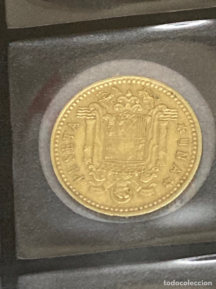 Monedas Franco: 30 monedas de una peseta 1966 E71 - Foto 7