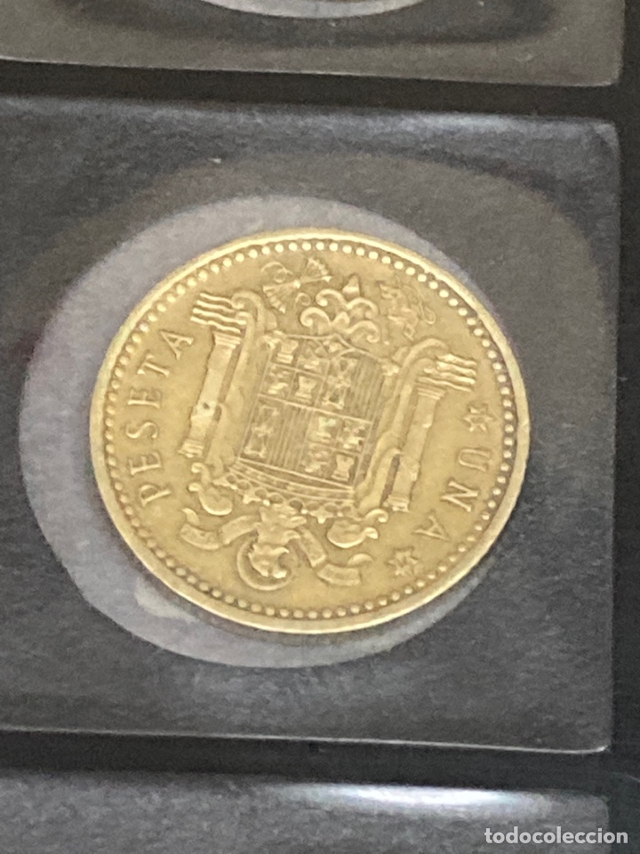Monedas Franco: 30 monedas de una peseta 1966 E71 - Foto 8