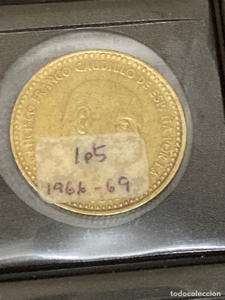 Monedas Franco: 30 monedas de una peseta 1966 E69 - Foto 4
