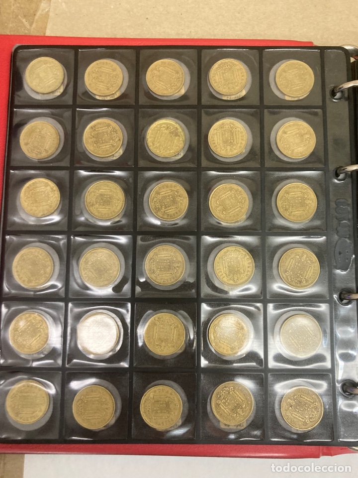 Monedas Franco: 30 monedas de una peseta 1966 E69 - Foto 5