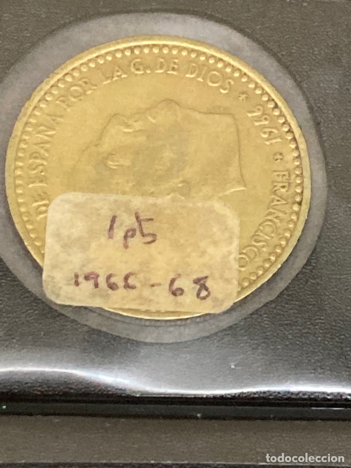 Monedas Franco: 30 monedas de una pesetas 1966 E68 - Foto 4