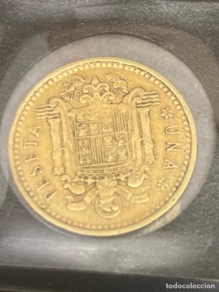Monedas Franco: 30 monedas de una peseta 1966 E67 - Foto 6