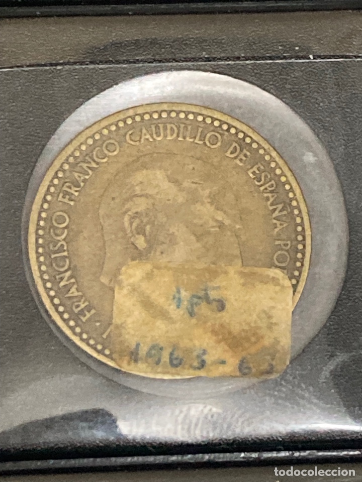 Monedas Franco: 30 monedas de una pesetas 1963 E63 - Foto 3