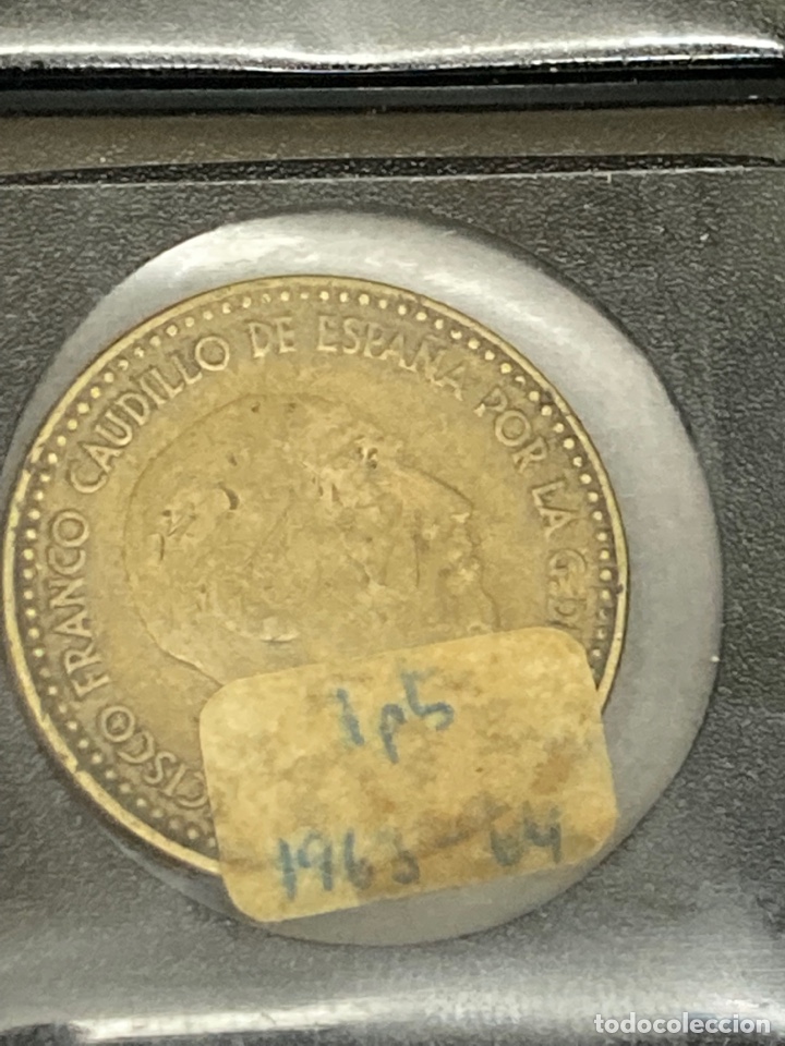 Monedas Franco: 30 monedas de una pesetas 1963 E64 - Foto 3