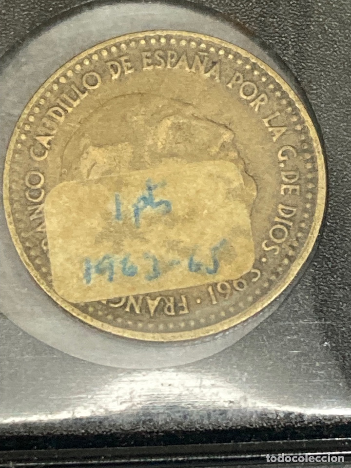 Monedas Franco: 30 monedas de una pesetas 1963 E65 - Foto 3