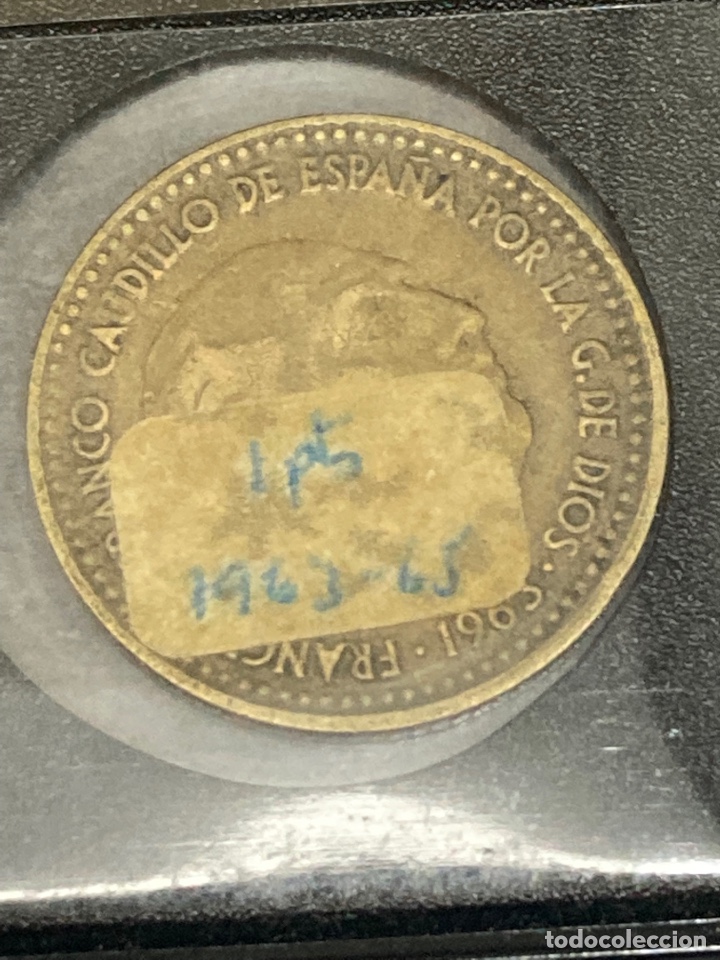 Monedas Franco: 30 monedas de una pesetas 1963 E65 - Foto 4
