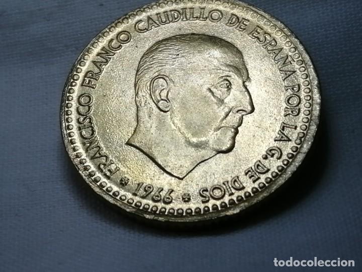 Monedas Franco: 1 PESETA 1966 / 69. SC - Foto 2