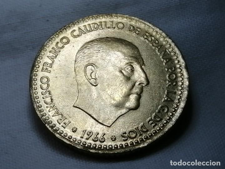 Monedas Franco: 1 PESETA 1966 / 69. SC - Foto 4