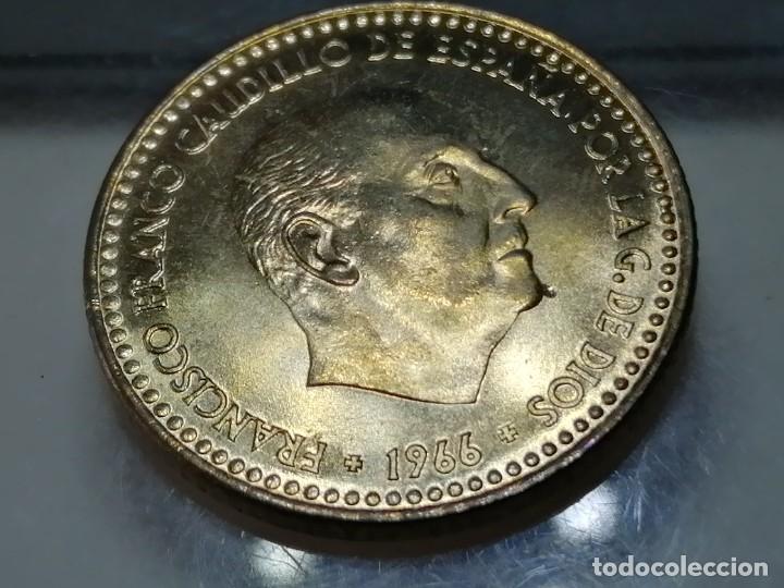 Monedas Franco: 1 PESETA 1966 / 73. SC. - Foto 2