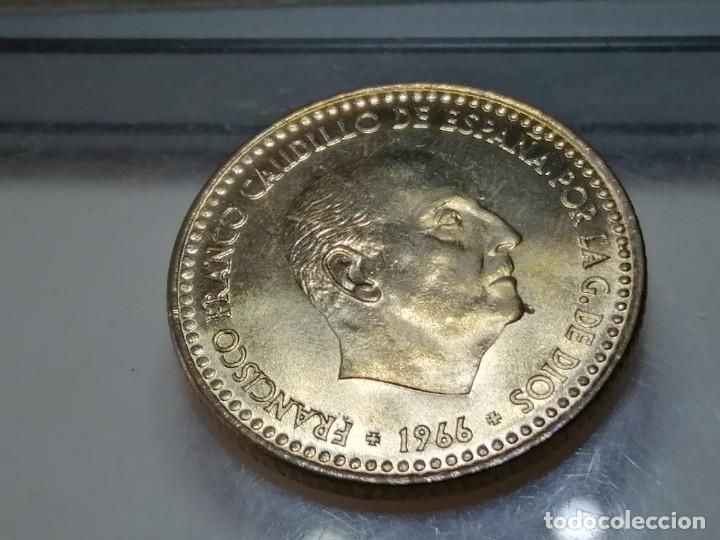 Monedas Franco: 1 PESETA 1966 / 73. SC. - Foto 8
