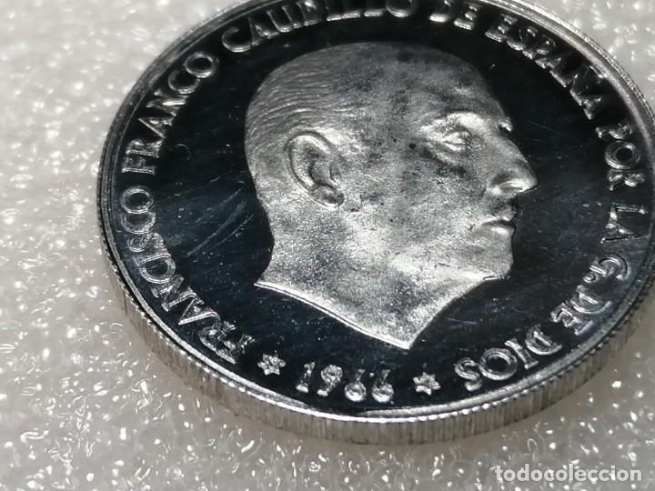 Monedas Franco: 50 CENTIMOS 1966 / 75. PROOF. - Foto 2