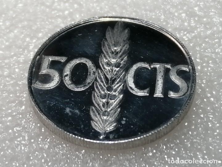 Monedas Franco: 50 CENTIMOS 1966 / 75. PROOF. - Foto 9