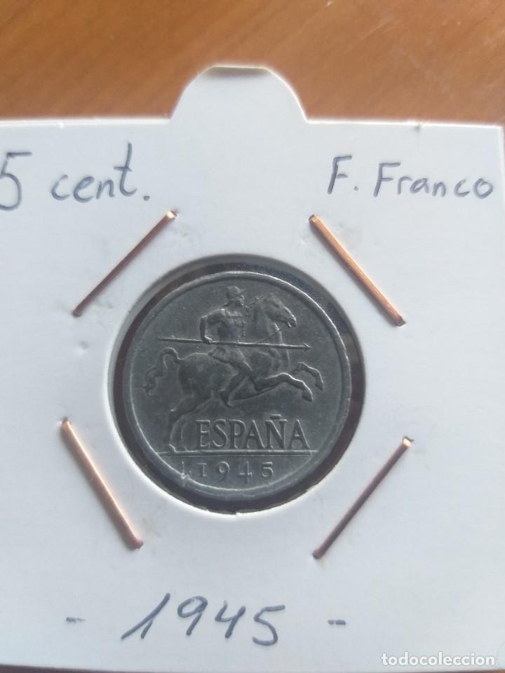 Monedas Franco: 5 c&eacute;ntimos 1945, Estado Espa&ntilde;ol, MBC - Foto 2